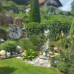 Apartment Garten Eden *