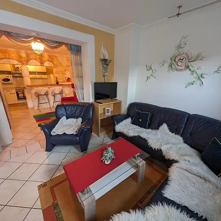 Garten Eden Trebesing