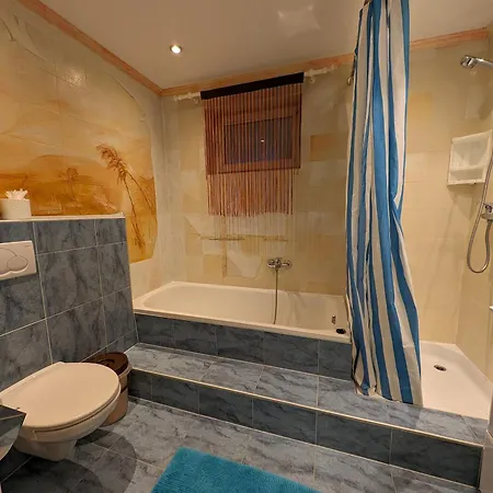 アパート Garten Eden Trebesing