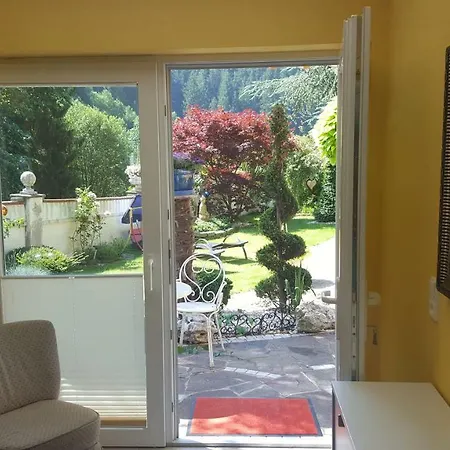 Garten Eden * Trebesing