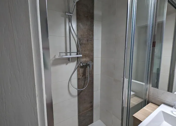 Garten Eden アパート Trebesing