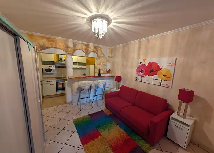 Garten Eden アパート Trebesing