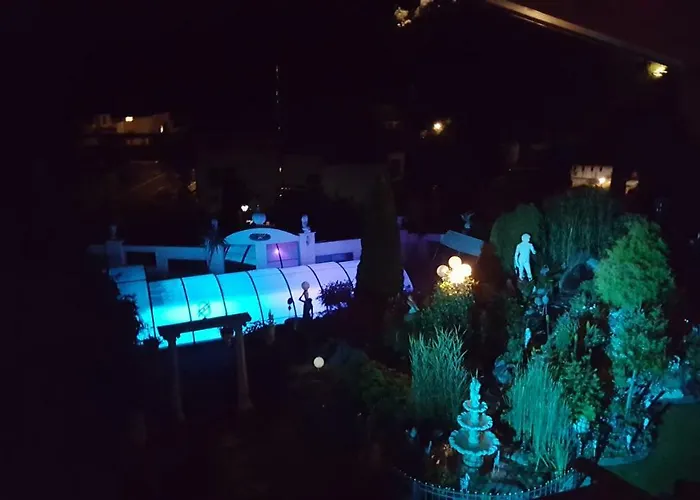 Garten Eden アパート Trebesing